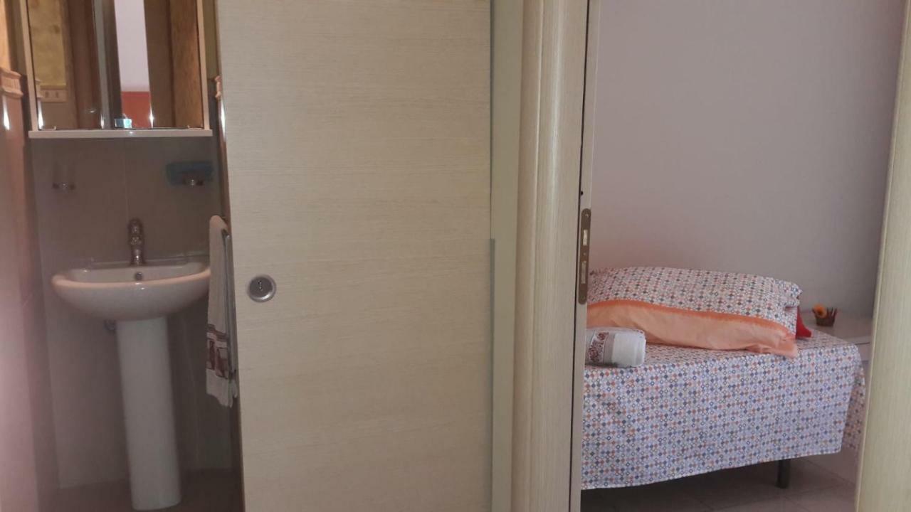 Bastiano'S Rooms Катанія Екстер'єр фото