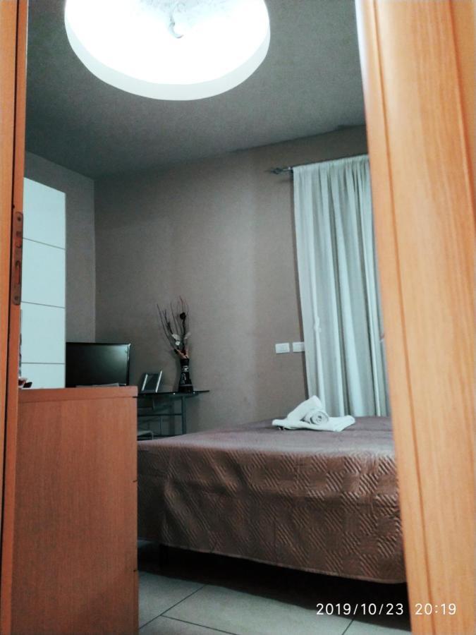 Bastiano'S Rooms Катанія Екстер'єр фото